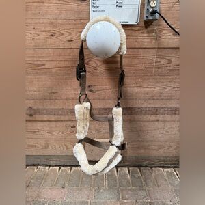 Fleece Horze Taupe Adjustable Horse Halter